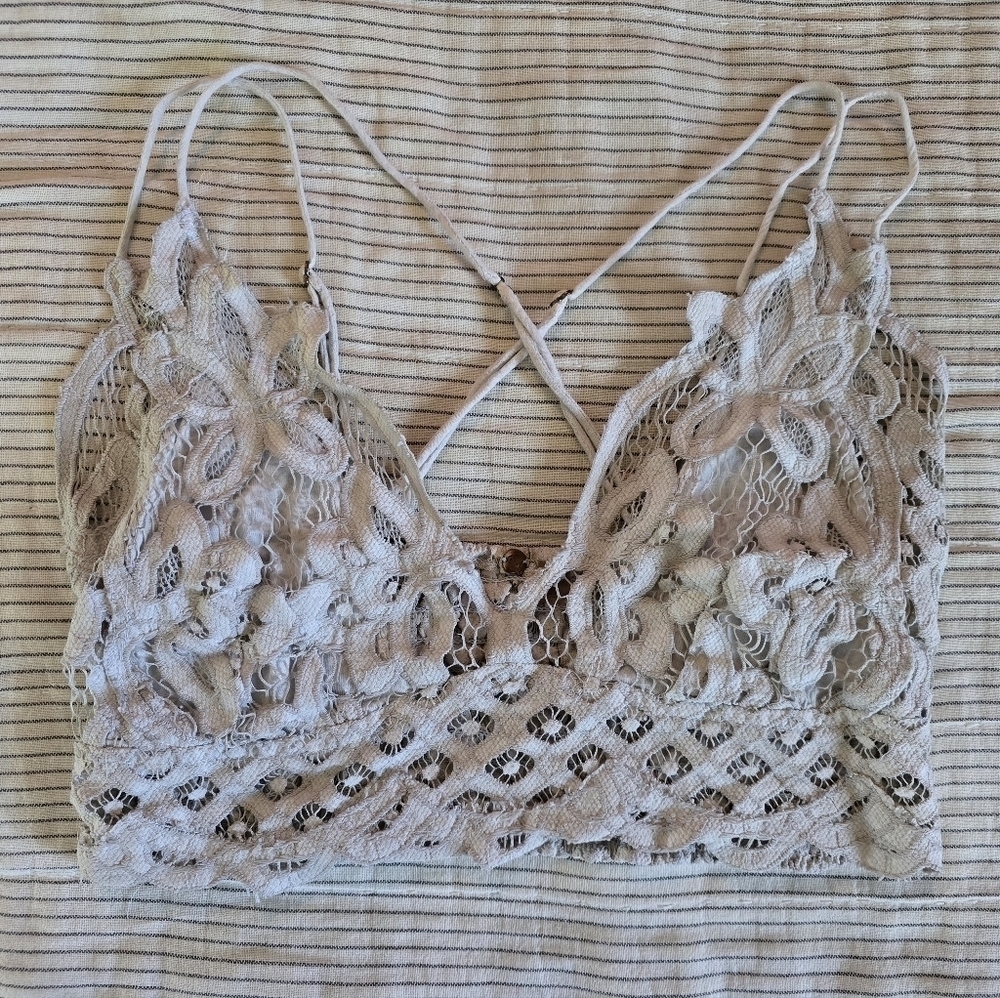 Free People One Adella Bralette Sz Small Lace Crochet Lavender/Grey Cross Strap